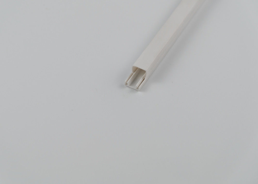 High Energy Efficiency Plastic Electrical Trunking / Plastic Casing For Cables Rigid Hardness